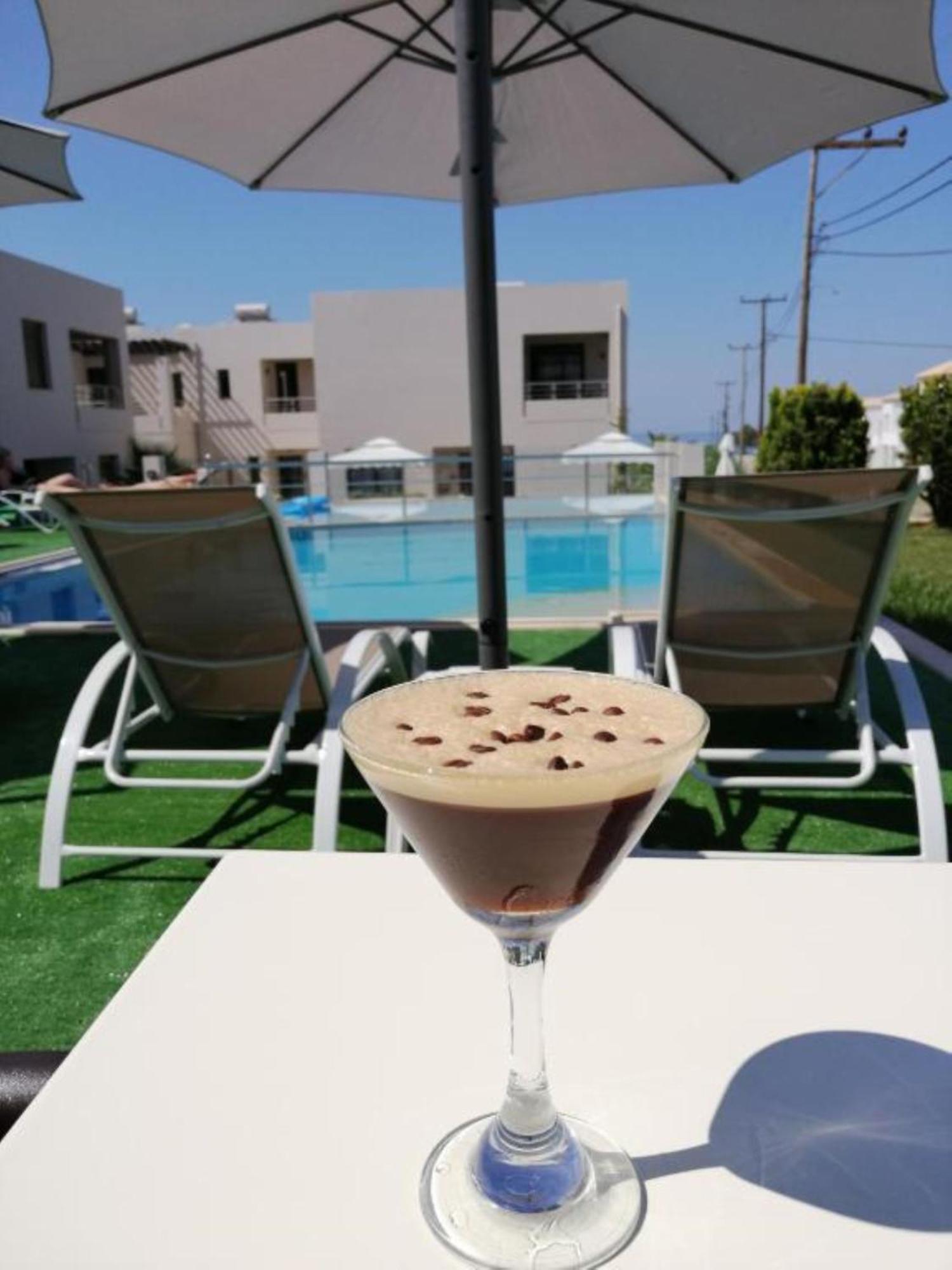 Carisa Suites And Apartments Maleme Exteriör bild