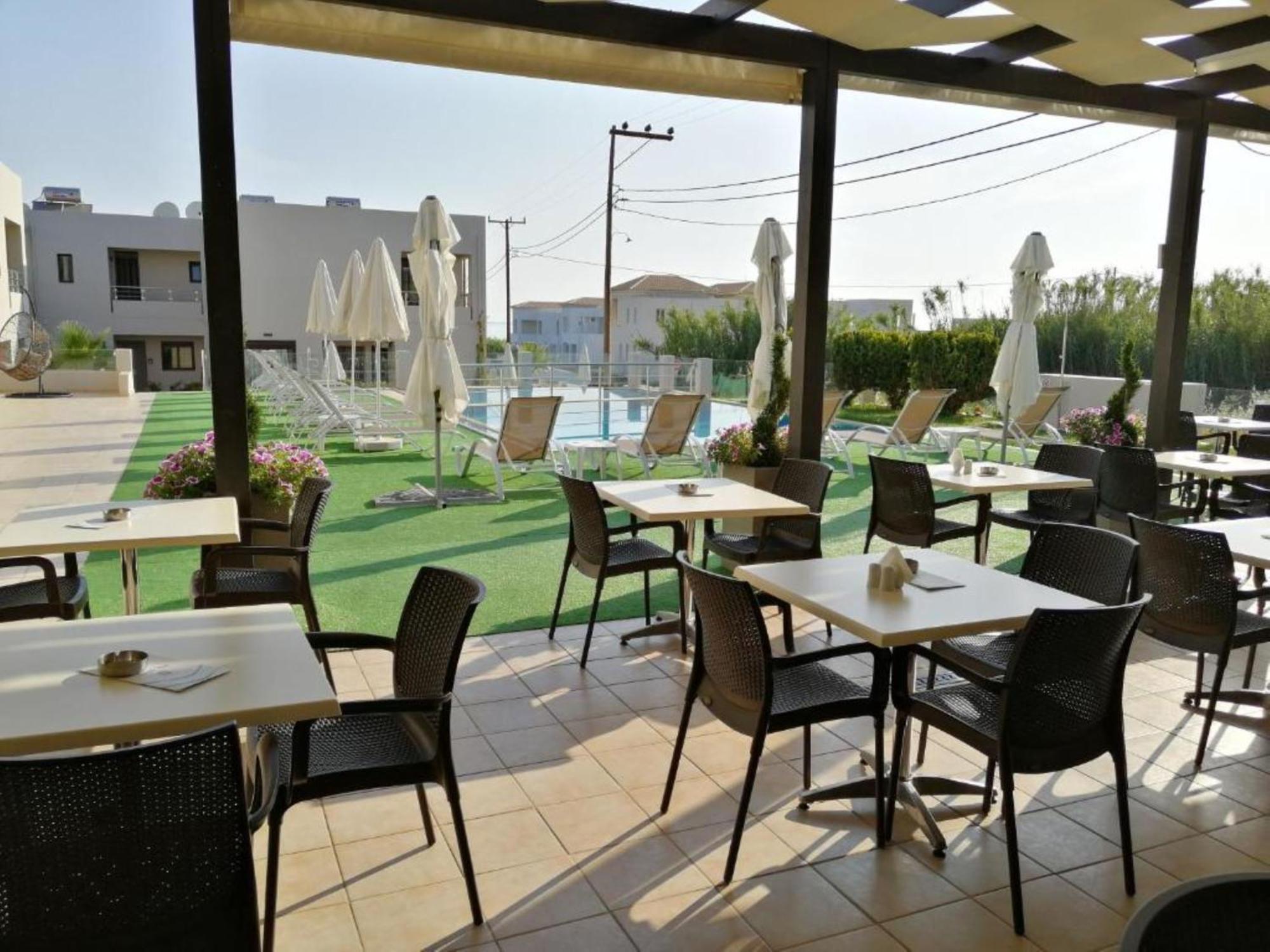 Carisa Suites And Apartments Maleme Exteriör bild