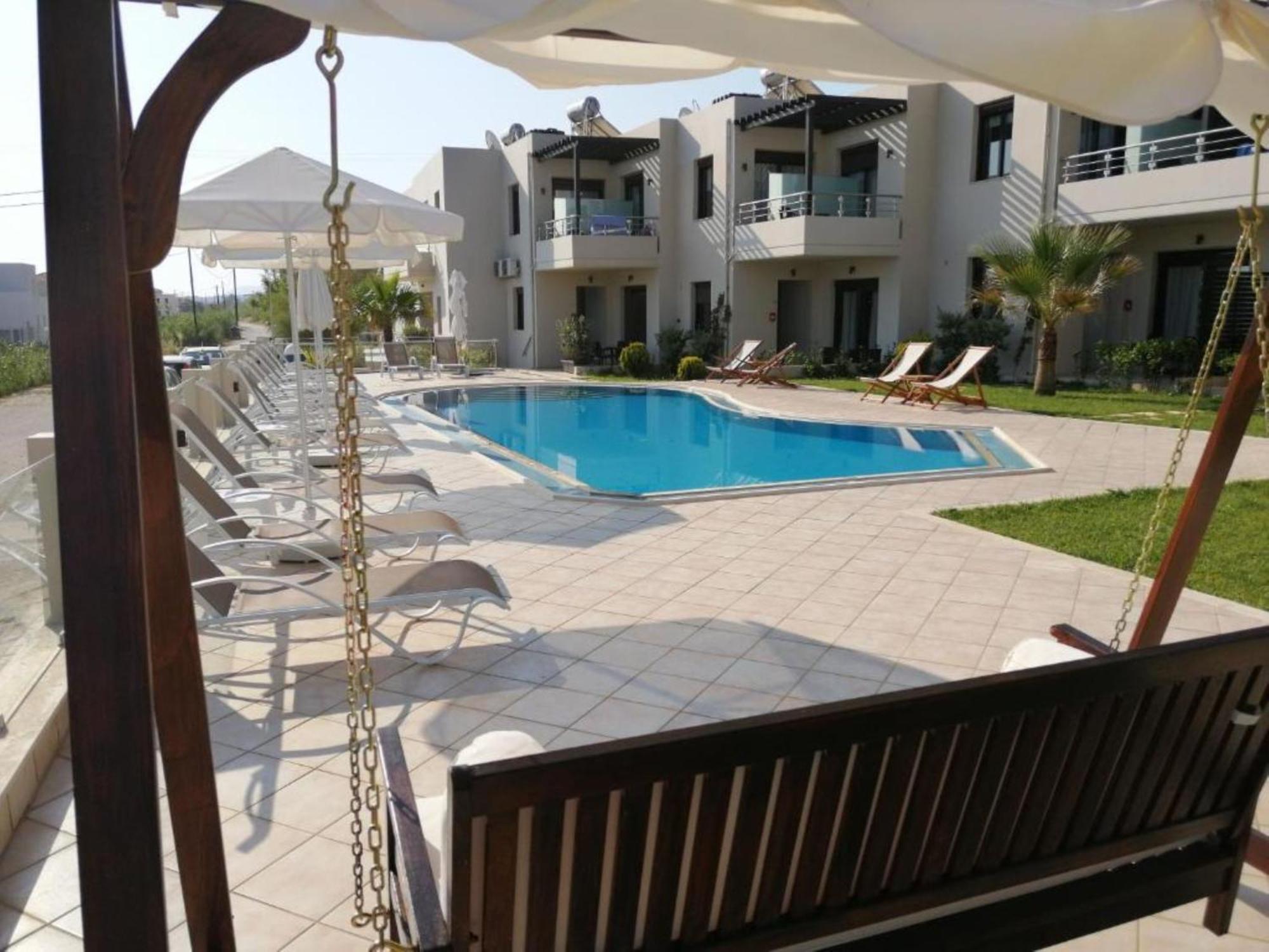 Carisa Suites And Apartments Maleme Exteriör bild