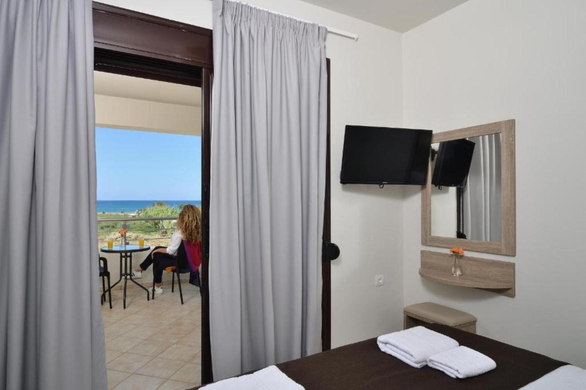 Carisa Suites And Apartments Maleme Exteriör bild
